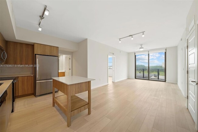 property at 555 NE 8th St