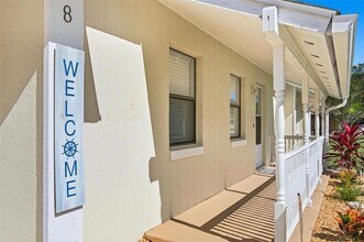 8 Blakeport Ln, Unit 2 in Palm Coast, FL - Building Photo - Building Photo