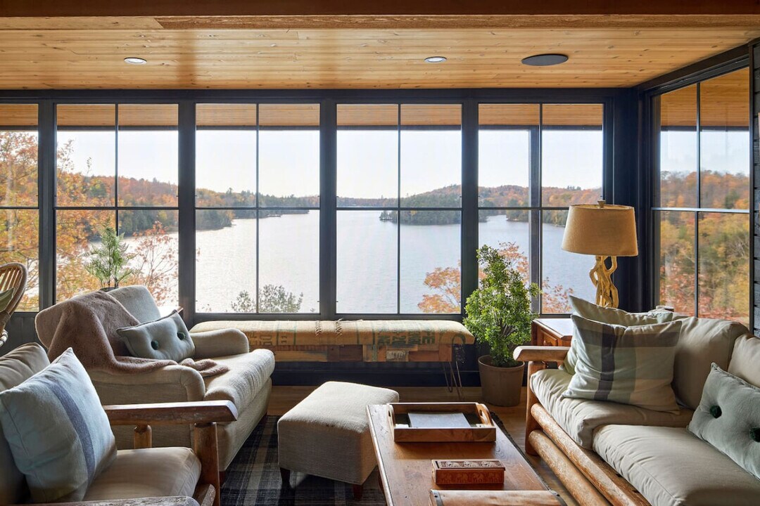 33 Chem. des Sittelles in Val-des-monts, QC - Building Photo