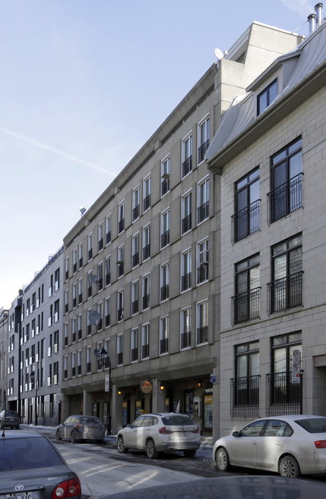 Les Habitations Dollier-De-Casson in Montréal, QC - Building Photo