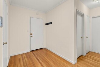 57 Harvard Ave in Brookline, MA - Building Photo - Building Photo
