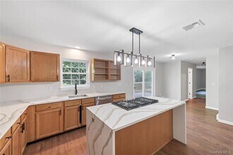 5 Fairview Ln in Salisbury Mills, NY - Building Photo - Building Photo