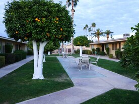 10941 W Santa Fe Dr in Sun City, AZ - Building Photo