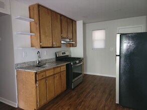 3203 E Point St in Atlanta, GA - Building Photo - Building Photo