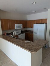 2574 SW 82nd Ave in Miramar, FL - Building Photo - Building Photo