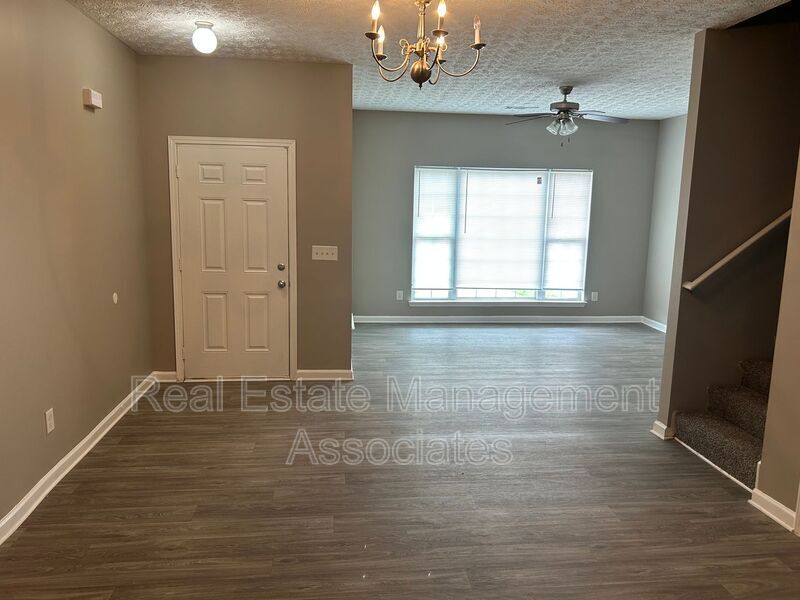 1733 Carrington Dr in Griffin, GA - Building Photo