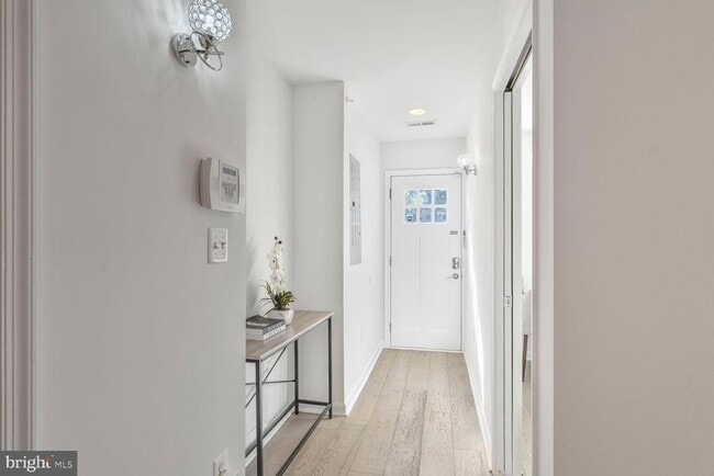 1268 16th St NE in Washington, DC - Building Photo - Building Photo
