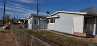 1503 E Avenue Q6, Unit 2 in Palmdale, CA - Building Photo - Building Photo