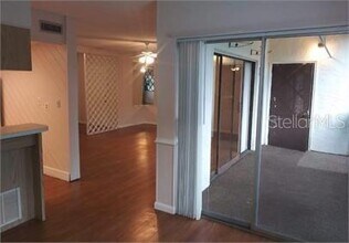 615 N Keene Rd-Unit -Q-12 in Clearwater, FL - Building Photo - Building Photo