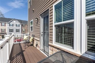 600 Amarth Ln in Cranberry Township, PA - Building Photo - Building Photo