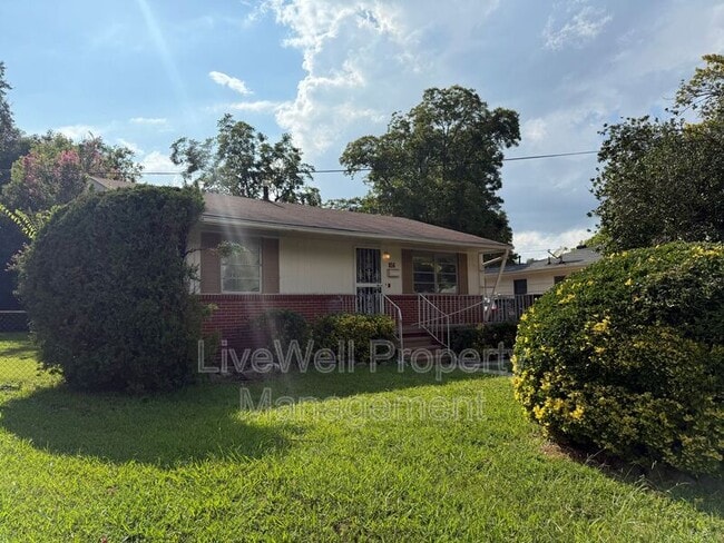 property at 856 Center Way SW