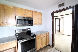 17 MacArthur Dr in Denison, TX - Building Photo - Building Photo