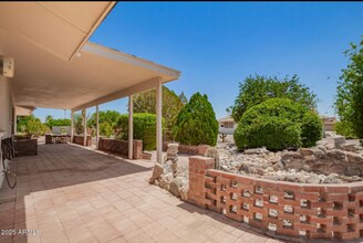 10325 W Cameo Dr in Sun City, AZ - Building Photo - Building Photo