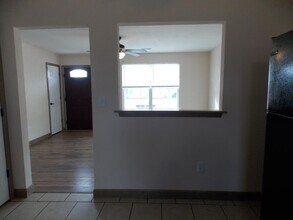 402 Red Bird St in Troy, IL - Building Photo - Building Photo