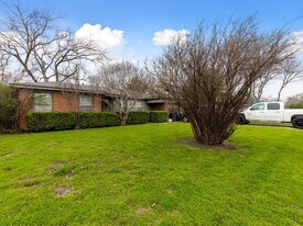 4016 Acacia St in Fort Worth, TX - Building Photo