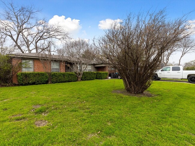 property at 4016 Acacia St