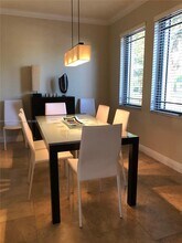 404 Zamora Ave in Coral Gables, FL - Building Photo - Building Photo