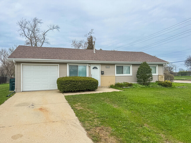 property at 10 Thacker St W