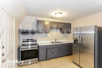 917 Montclair Dr, Unit 01 in Garland, TX - Building Photo - Building Photo