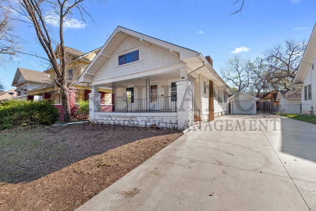 152 S Estelle St in Wichita, KS - Building Photo - Building Photo