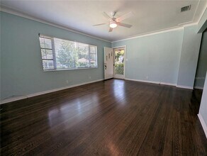 208 12th Ave N in St. Petersburg, FL - Foto de edificio - Building Photo