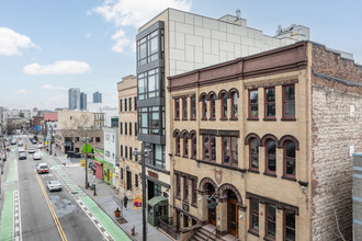 333 Flats in Jersey City, NJ - Foto de edificio - Building Photo