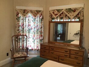 269 W Borden Ave in Syracuse, NY - Building Photo - Building Photo