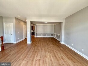 6866 Witton Cir in Gainesville, VA - Building Photo - Building Photo