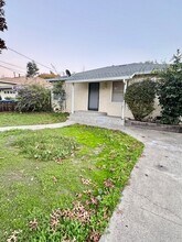 2761 Bonifacio St in Concord, CA - Building Photo - Building Photo