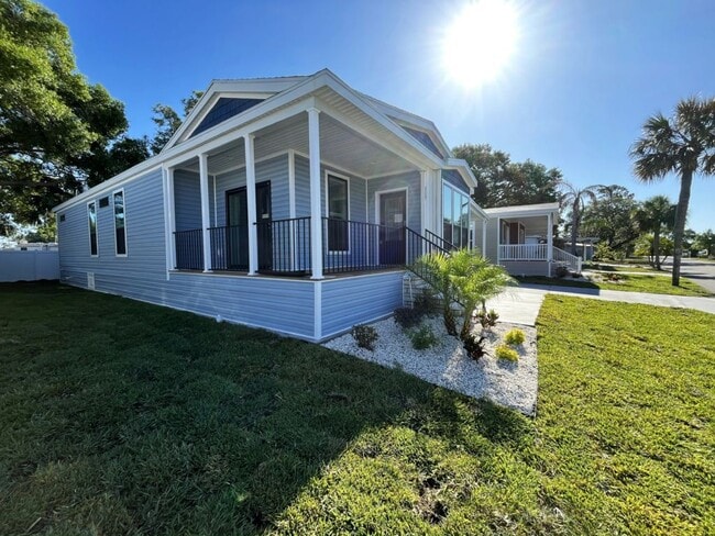 117 N Lake Dr in Leesburg, FL - Building Photo - Building Photo