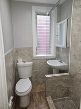 1528 W Oakdale St in Philadelphia, PA - Building Photo - Building Photo