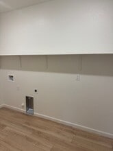 6320 Snow Beauty Wy in Hughson, CA - Building Photo - Building Photo