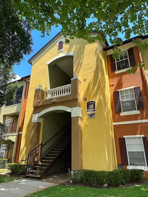 property at 725 Crest Pines Dr