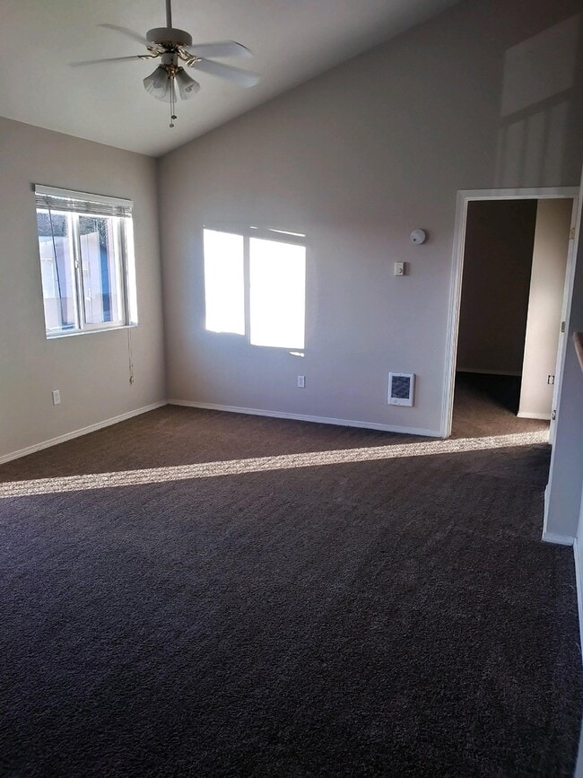 221 S Glenn St in Montesano, WA - Building Photo - Building Photo