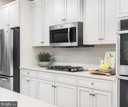 2691 Velocity Rd in Herndon, VA - Building Photo - Building Photo