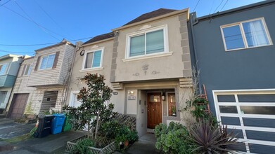 351 Mangels Ave in San Francisco, CA - Building Photo - Building Photo