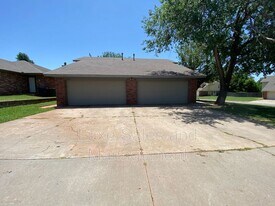 6004 Paramount Dr in Oklahoma City, OK - Building Photo