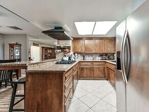 218 S Primrose St in Ridgecrest, CA - Building Photo - Building Photo