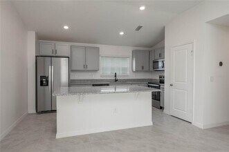 622 Meadows Edge Pl in Lake Wales, FL - Building Photo - Building Photo