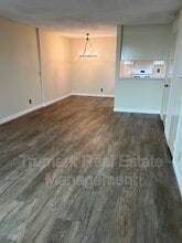 2713 Montrose Ave in Glendale, CA - Building Photo - Building Photo