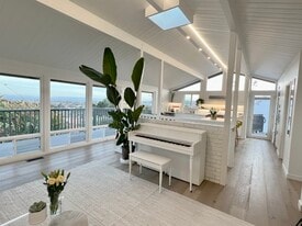 1252 De la Guerra Rd in Santa Barbara, CA - Building Photo