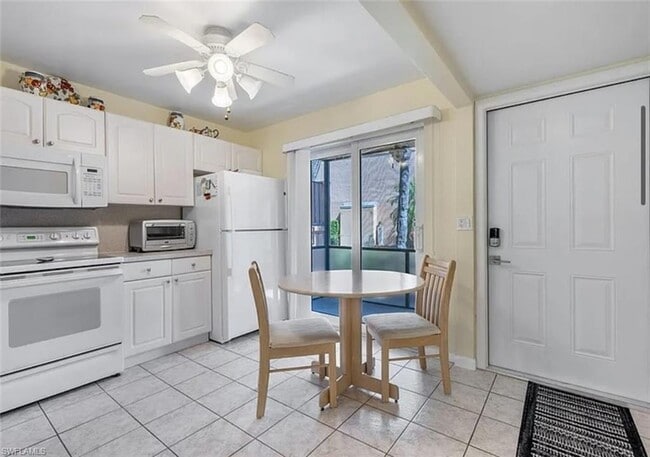4080 Looking Glass Ln, Unit 2905 in Naples, FL - Building Photo - Building Photo