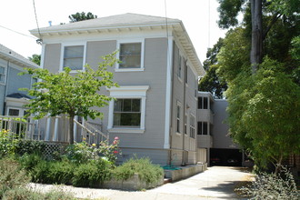 2210-2212 Ward St in Berkeley, CA - Building Photo - Building Photo