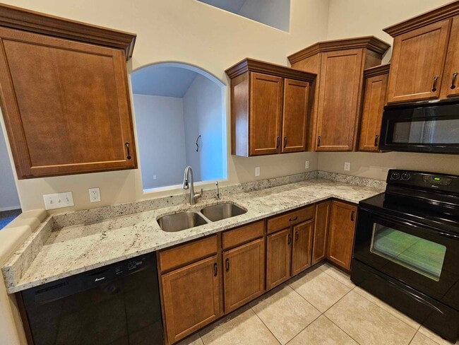 203 Jordan Ridge Boulevard in Saratoga Springs, UT - Building Photo - Building Photo