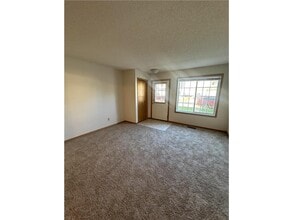 2248 Affirmed Dr in Shakopee, MN - Building Photo - Building Photo