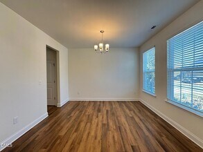 247 Dando St in Garner, NC - Foto de edificio - Building Photo