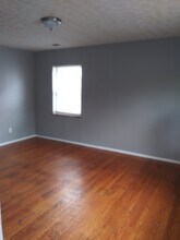 3126 Bracken Woods Ln-Unit -4 in Cincinnati, OH - Building Photo - Building Photo