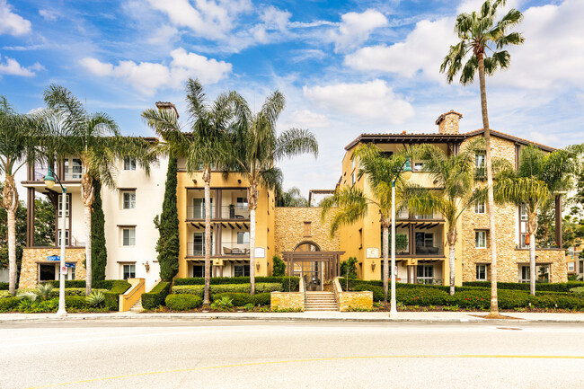 Serenade in Playa Vista, CA - Building Photo - Building Photo