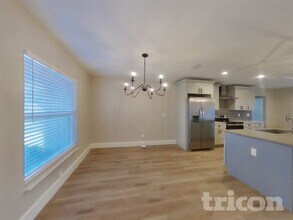 15808 Deep Creek Ln in Tampa, FL - Foto de edificio - Building Photo