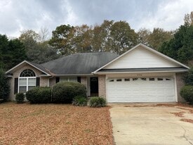 2980 Kaempfer Cir in Sumter, SC - Building Photo